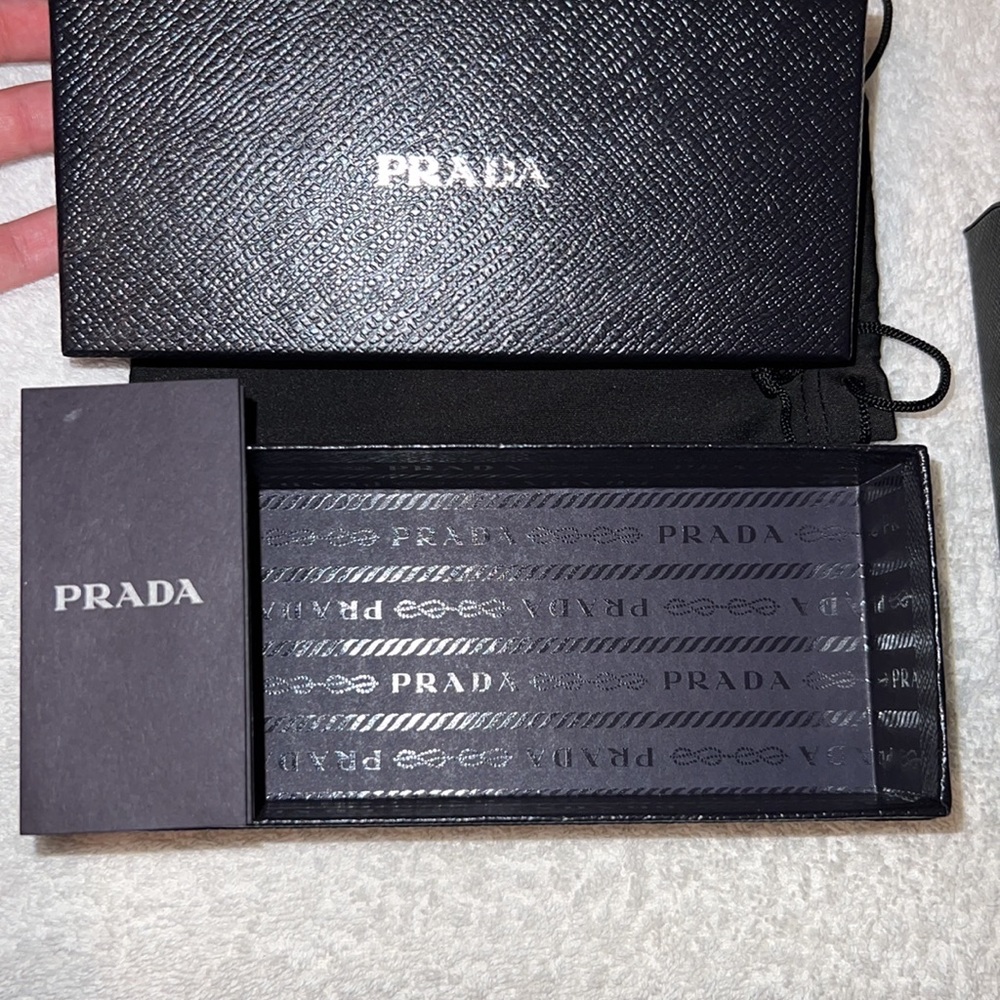 Prada Sunglasses - Picture 5 of 7